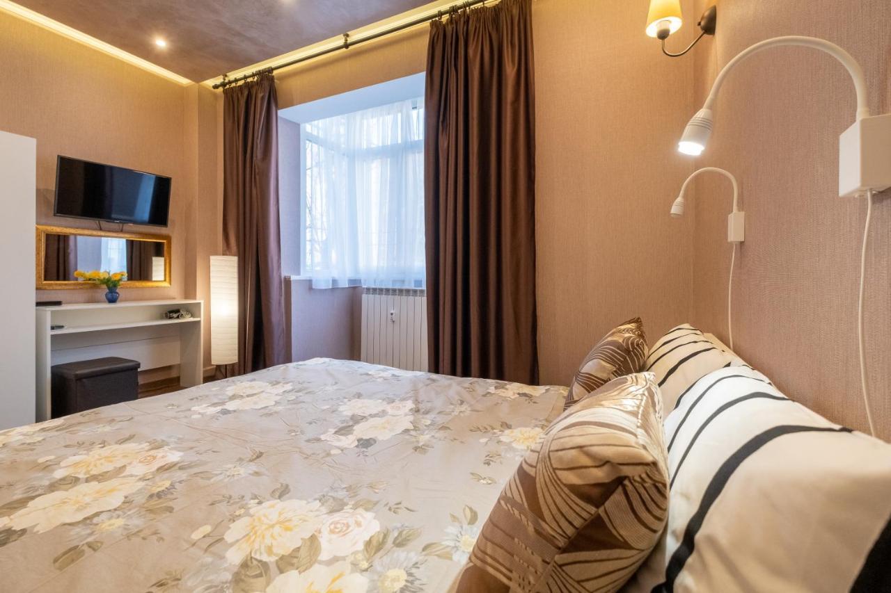 Feel - One Bedroom Next To Russian Square * Sofia